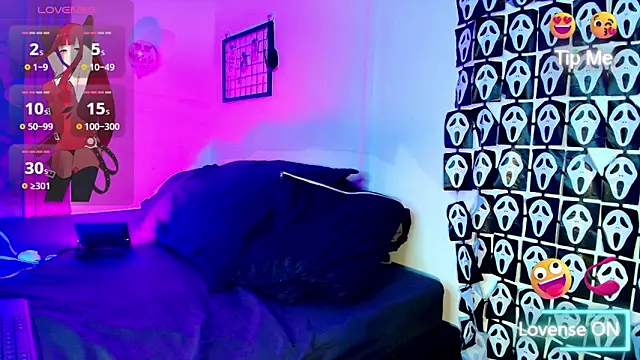 Snapshot of Valkiria_09 chatting on October 15, 4:01 am Valkiria 09 online show from October 15, 4:01 am