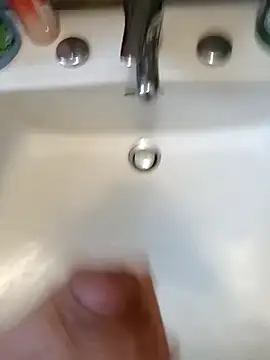 Empi19cm online show from October 8, 4:48 pm