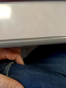 Empi19cm online show from March 27, 4:07 pm