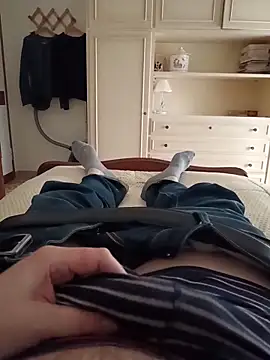 Empi19cm online show from April 2, 4:59 pm