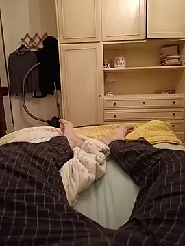 Empi19cm online show from April 12, 1:54 am