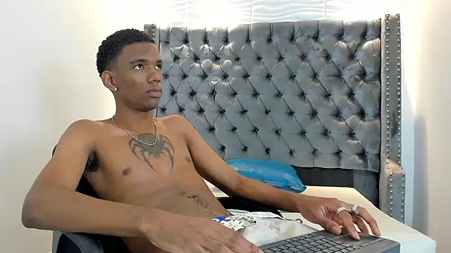 nero reyd online show from January 7, 7:38 pm