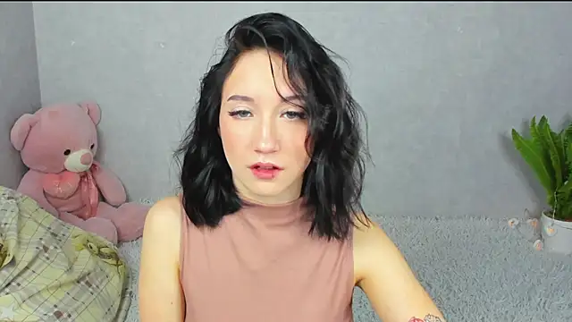 EileenMoores online show from December 5, 5:09 pm