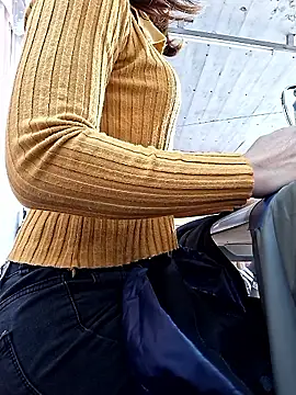 irina hana online show from January 9, 1:08 am