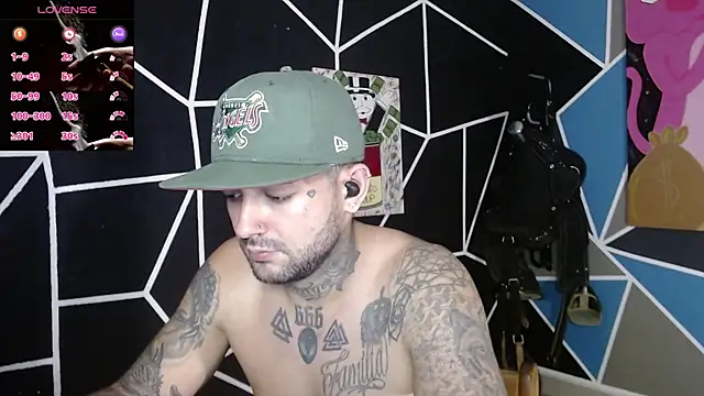 Snapshot of nicolastorres99 chatting on October 24, 2:52 am nicolastorres99 online show from October 24, 2:52 am