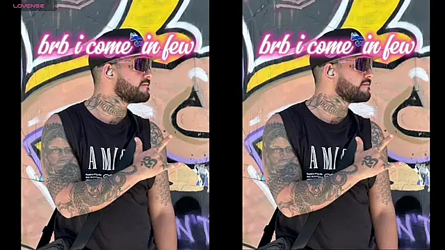 Snapshot of nicolastorres99 chatting on November 7, 5:35 pm nicolastorres99 online show from November 7, 5:35 pm