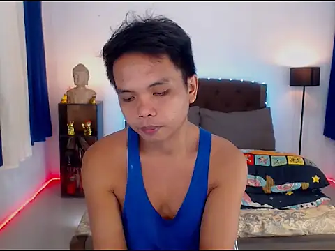 XExtraServiceManX online show from October 26, 3:29 pm