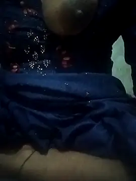 baddy8008 online show from October 12, 5:50 am