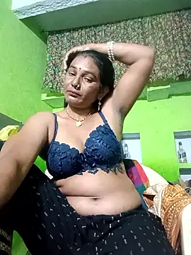 ZIVAA online show from December 5, 11:08 am