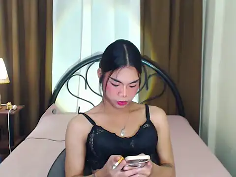 Snapshot of exoticacutiegirl chatting on September 21, 4:52 pm exoticacutiegirl online show from September 21, 4:52 pm