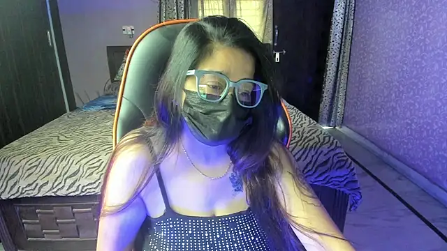 Snapshot of ShylaGill chatting on October 16, 10:16 am ShylaGill online show from October 16, 10:16 am