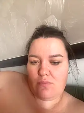Snapshot of SunnyLeila2101 chatting on September 26, 2:10 pm SunnyLeila2101 online show from September 26, 2:10 pm