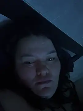 SunnyLeila2101 online show from January 18, 5:00 am