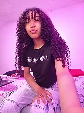 Snapshot of Morenpeka chatting on November 13, 10:08 pm Morenpeka online show from November 13, 10:08 pm