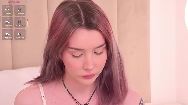 Nesolla online show from December 5, 11:41 am