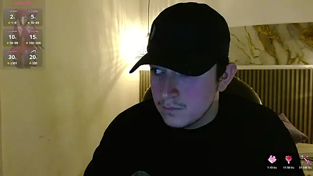 Snapshot of Lancelot_19 chatting on October 25, 5:04 am Lancelot 19 online show from October 25, 5:04 am