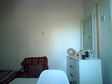Snapshot of Julia54391 chatting on September 24, 8:17 am Julia54391 online show from September 24, 8:17 am