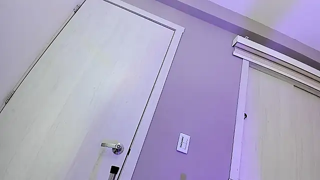 VenusBlazer online show from March 3, 2:56 pm