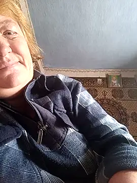 Snapshot of NikaLove49011 chatting on October 16, 9:10 am NikaLove49011 online show from October 16, 9:10 am