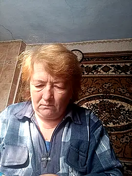 Snapshot of NikaLove49011 chatting on October 17, 7:33 am NikaLove49011 online show from October 17, 7:33 am