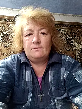 Snapshot of NikaLove49011 chatting on October 18, 2:18 pm NikaLove49011 online show from October 18, 2:18 pm