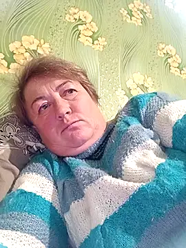 Snapshot of NikaLove49011 chatting on October 31, 6:09 pm NikaLove49011 online show from October 31, 6:09 pm