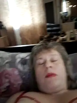 Snapshot of Catherine372311 chatting on December 15, 1:15 pm Catherine372311 online show from December 15, 1:15 pm