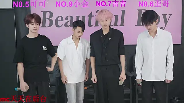 Beautifulboys-777 online show from October 1, 11:38 am