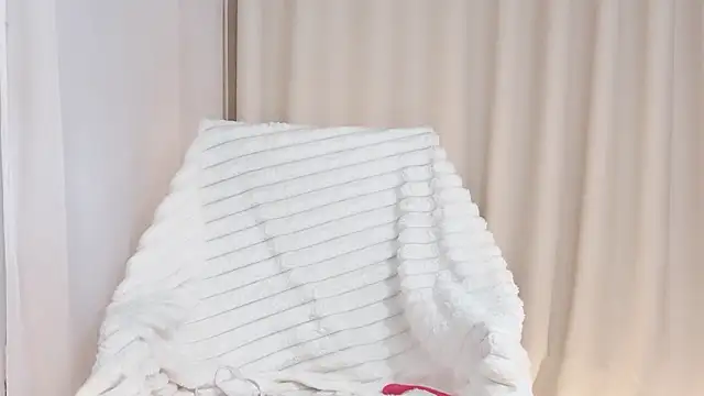 Vessi-babe online show from December 20, 5:25 am