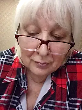 Alexia64231 online show from November 18, 7:29 pm