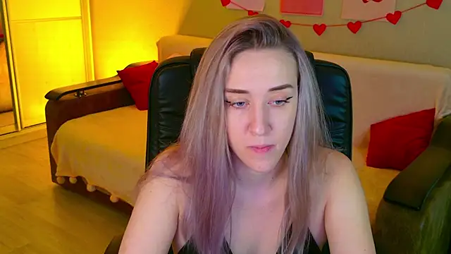 Free Harmony online show from October 6, 7:33 pm