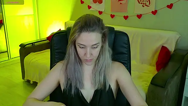 Free Harmony online show from October 16, 7:15 pm