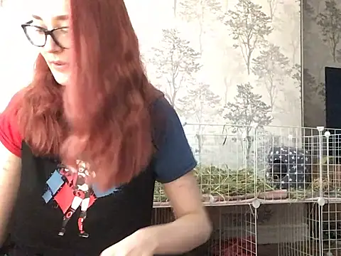 Snapshot of ivysplayhouse chatting on September 26, 11:47 am ivysplayhouse online show from September 26, 11:47 am
