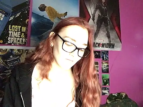 Snapshot of ivysplayhouse chatting on October 3, 11:18 am ivysplayhouse online show from October 3, 11:18 am
