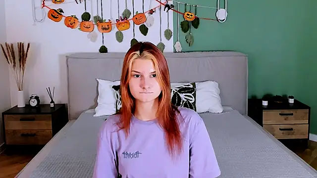 NightOpal online show from November 1, 4:20 pm