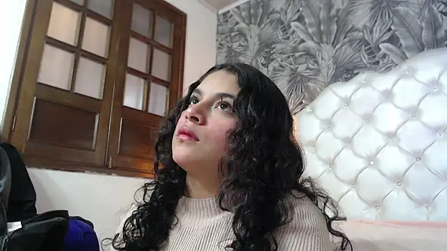 RylieRoss online show from October 16, 12:06 pm