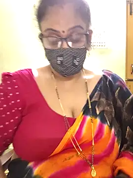 sweet-lotus online show from October 16, 5:30 am