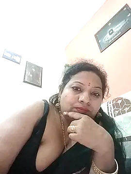 Snapshot of Cute-Janvi20 chatting on October 28, 8:11 pm Cute-Janvi20 online show from October 28, 8:11 pm