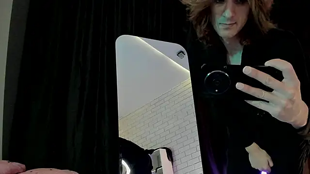 Anjela Botton online show from December 15, 6:23 pm