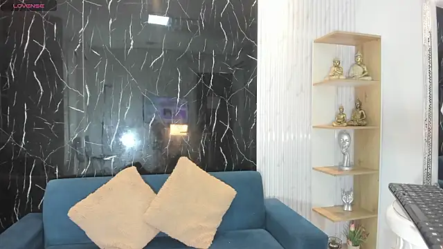 Nini Beyker online show from March 28, 12:27 pm