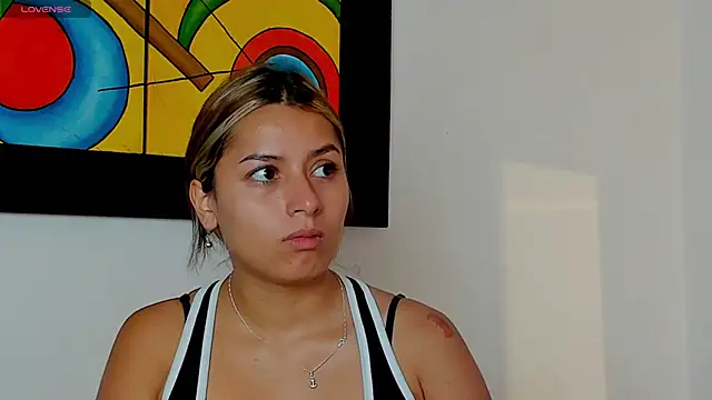 Snapshot of abella-lemus chatting on September 22, 1:46 pm abella-lemus online show from September 22, 1:46 pm