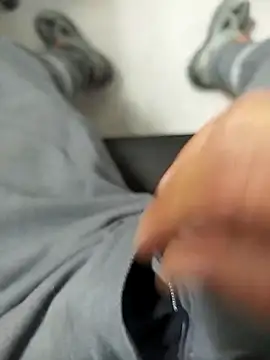 Snapshot of mkkdsbahadr chatting on November 10, 1:43 pm mkkdsbahadr online show from November 10, 1:43 pm