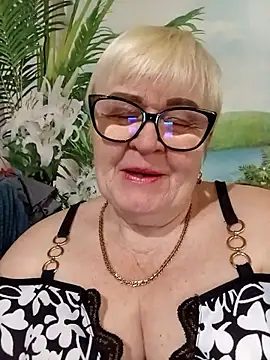 VioletSweet5566 online show from February 14, 7:27 am