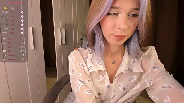 Snapshot of MiSeki chatting on September 8, 11:37 pm MiSeki online show from September 8, 11:37 pm