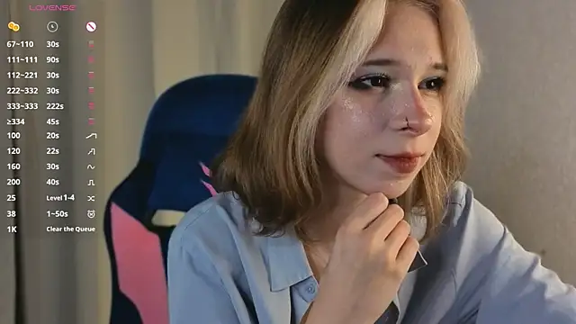 Snapshot of MiSeki chatting on October 23, 6:50 pm MiSeki online show from October 23, 6:50 pm