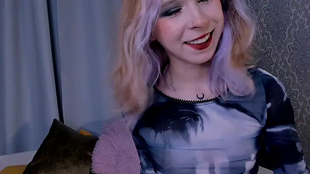 Snapshot of MiSeki chatting on November 15, 11:43 pm MiSeki online show from November 15, 11:43 pm