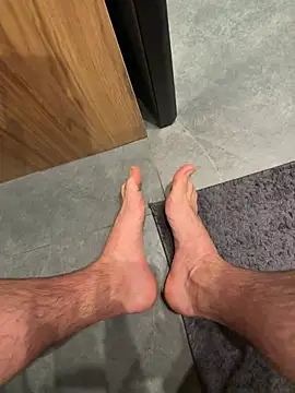 cumshot foryou online show from April 23, 7:05 pm