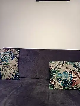 Enzo-wolf33 online show from October 11, 11:47 pm