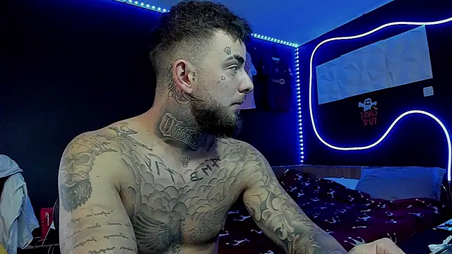 Chrisjordan66 online show from December 4, 8:23 am