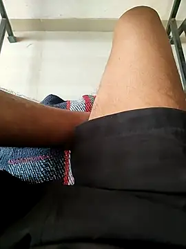 Snapshot of sexy_boy_47 chatting on November 16, 3:45 am sexy boy 47 online show from November 16, 3:45 am